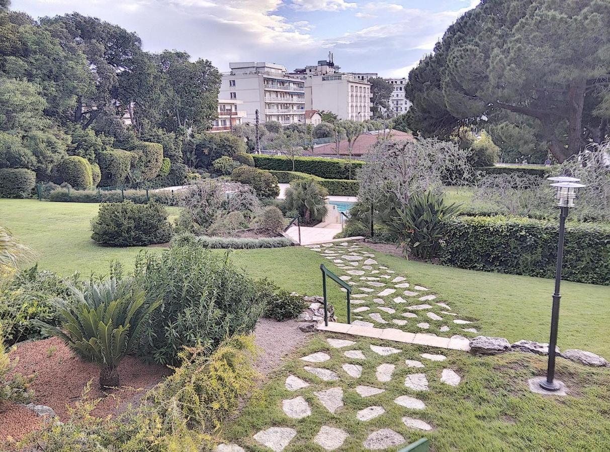 Chateau De La Pinede Juan-les-Pins Eksteriør bilde